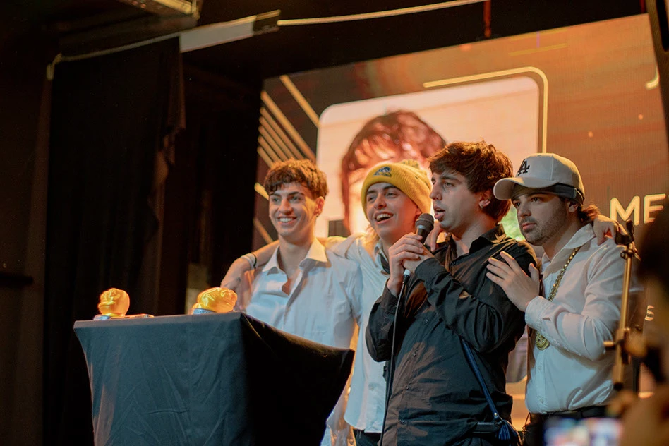 Photo by Martin Sanchez